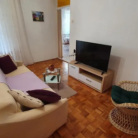 Apartment Apartments Nives Pag Town