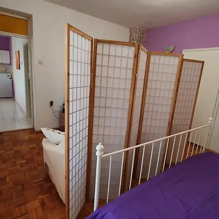 Apartments Nives Pag Town